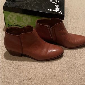 Sam Edelman women’s ankle boots, size 8